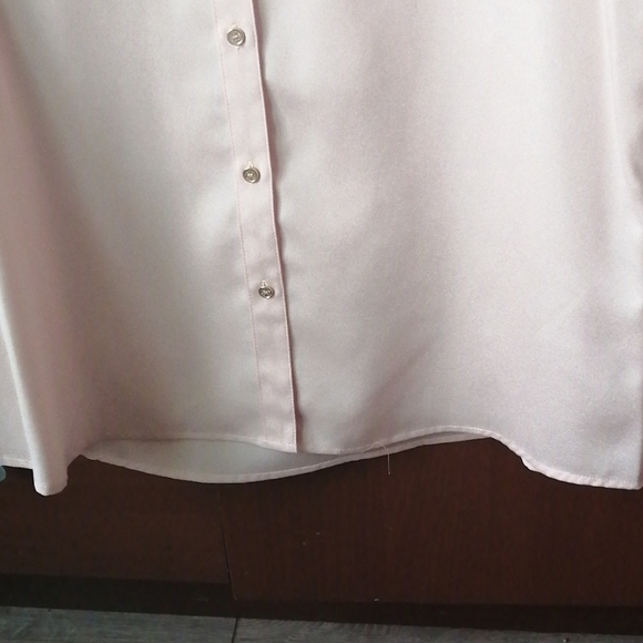 Calvin Klein - Picture 5 of 5